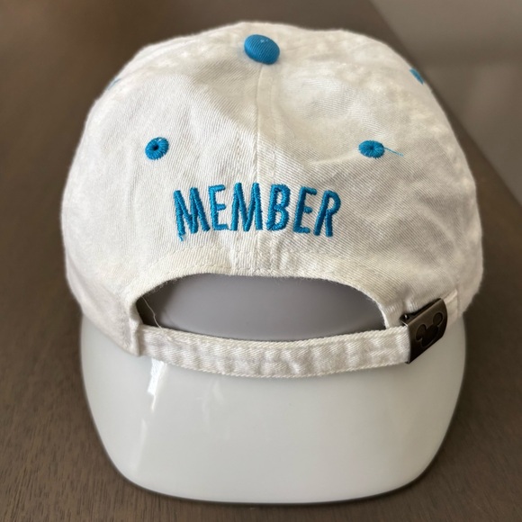 VINTAGE DISNEY | DISNEY VACATION CLUB ADJUSTABLE HAT - Picture 3 of 6
